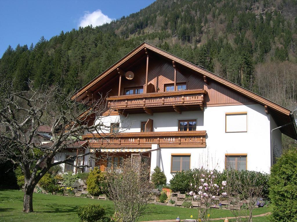 Landhaus Gailer Treffen Luaran gambar