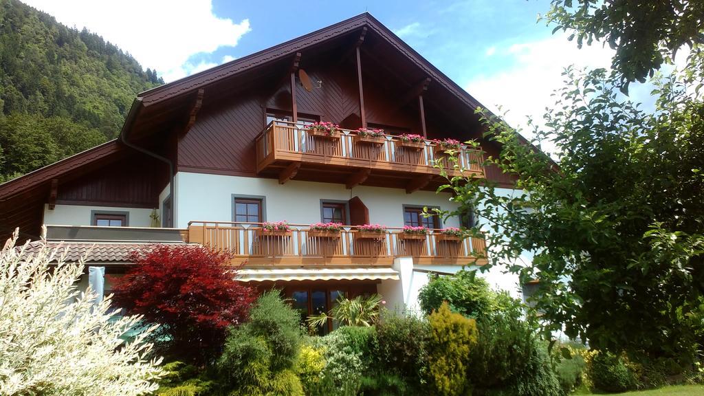 Landhaus Gailer Treffen Luaran gambar